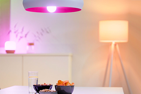 Wiz-Lampen im Wohnzimmer